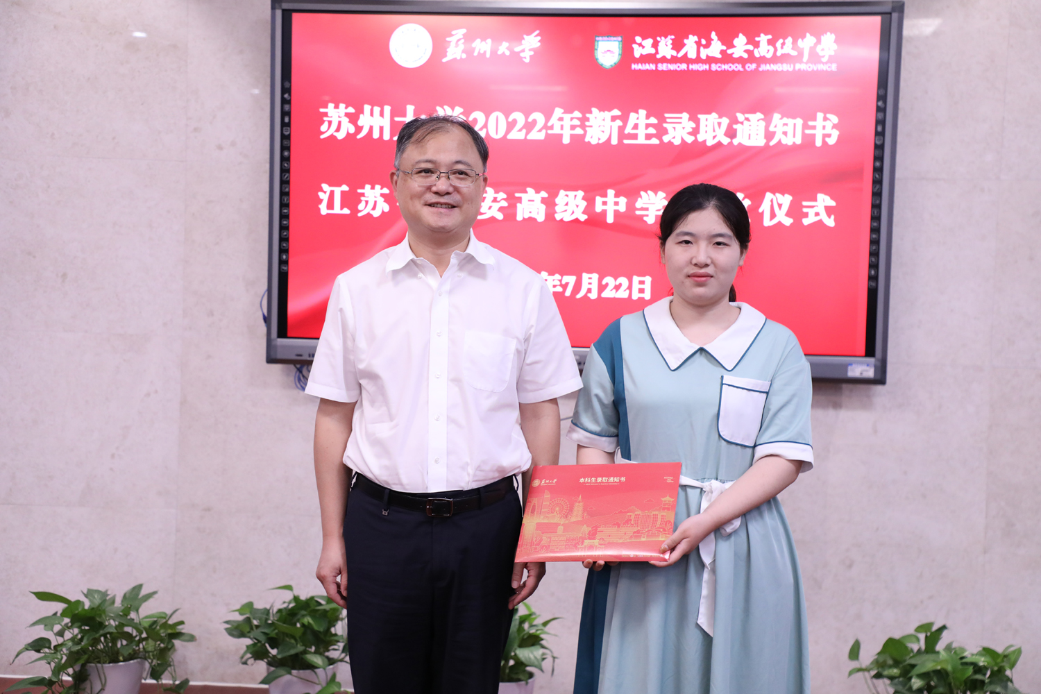 24e006b829634d59b75195c84ce8b715.jpg 24e006b829634d59b75195c84ce8b715.jpg