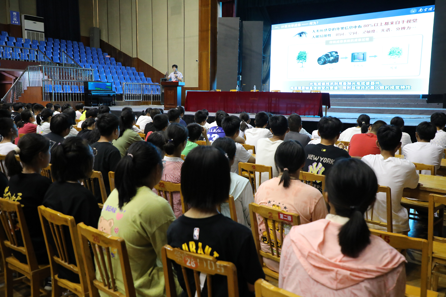 33f36f786f6d4013b445c66ed616d521.jpg 33f36f786f6d4013b445c66ed616d521.jpg