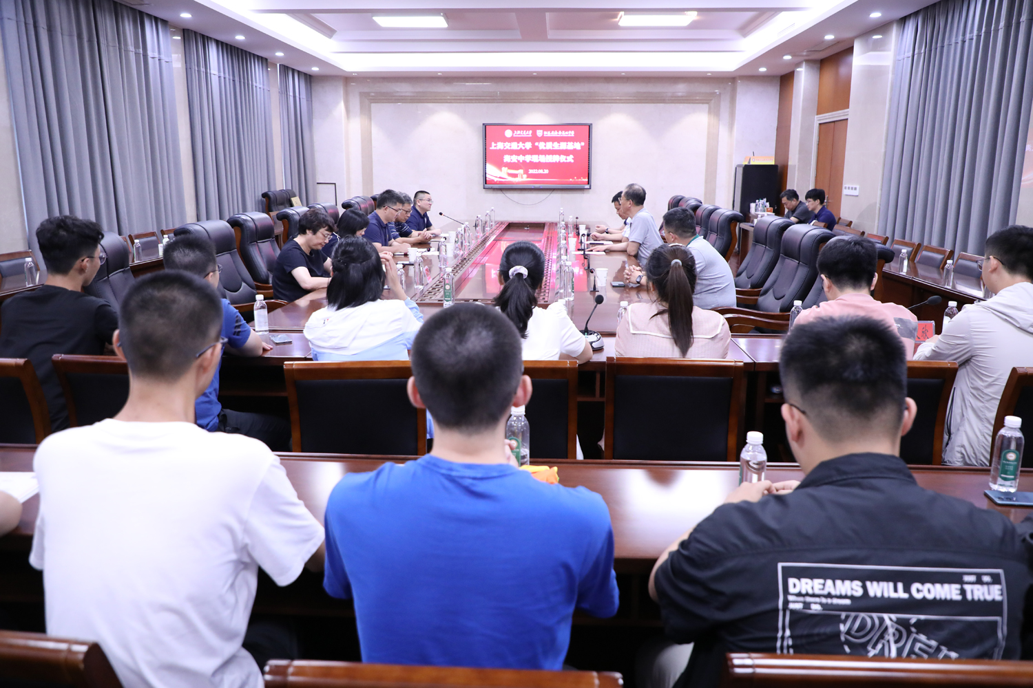 0f8debc507c64c69b06e99fbf4e24adb.jpg 0f8debc507c64c69b06e99fbf4e24adb.jpg