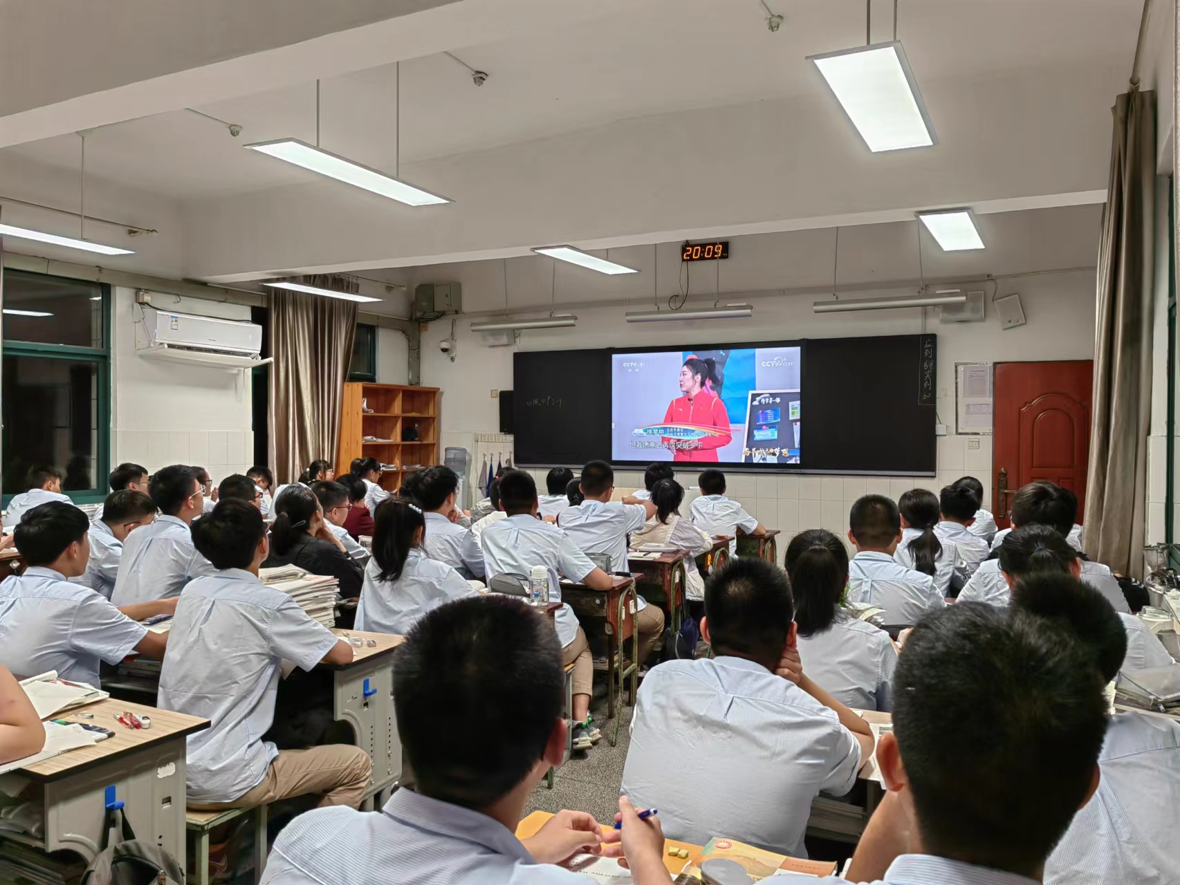 aa02ccb80be344aab97fd3313dfa11bf.jpg aa02ccb80be344aab97fd3313dfa11bf.jpg