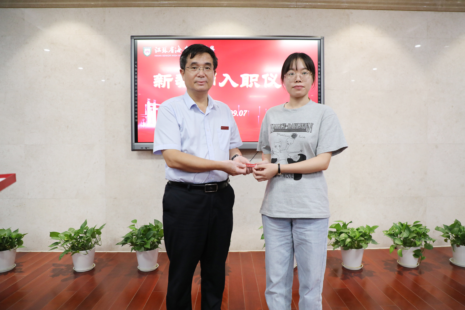 0778df0bfe624c4b9805011de27e8fdd.jpg 0778df0bfe624c4b9805011de27e8fdd.jpg