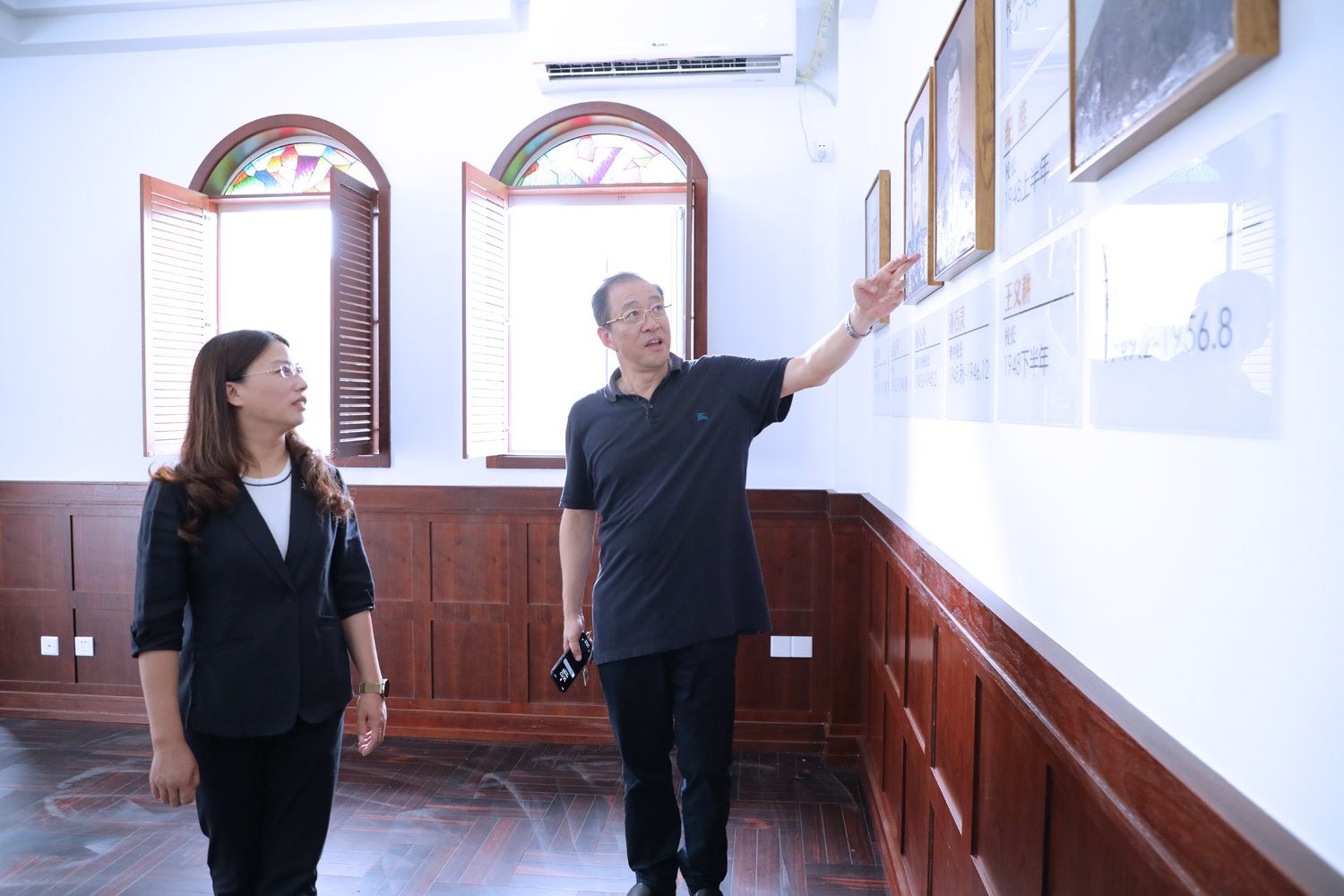 4382bc3f542040f0a73715034c992a14.jpg 4382bc3f542040f0a73715034c992a14.jpg