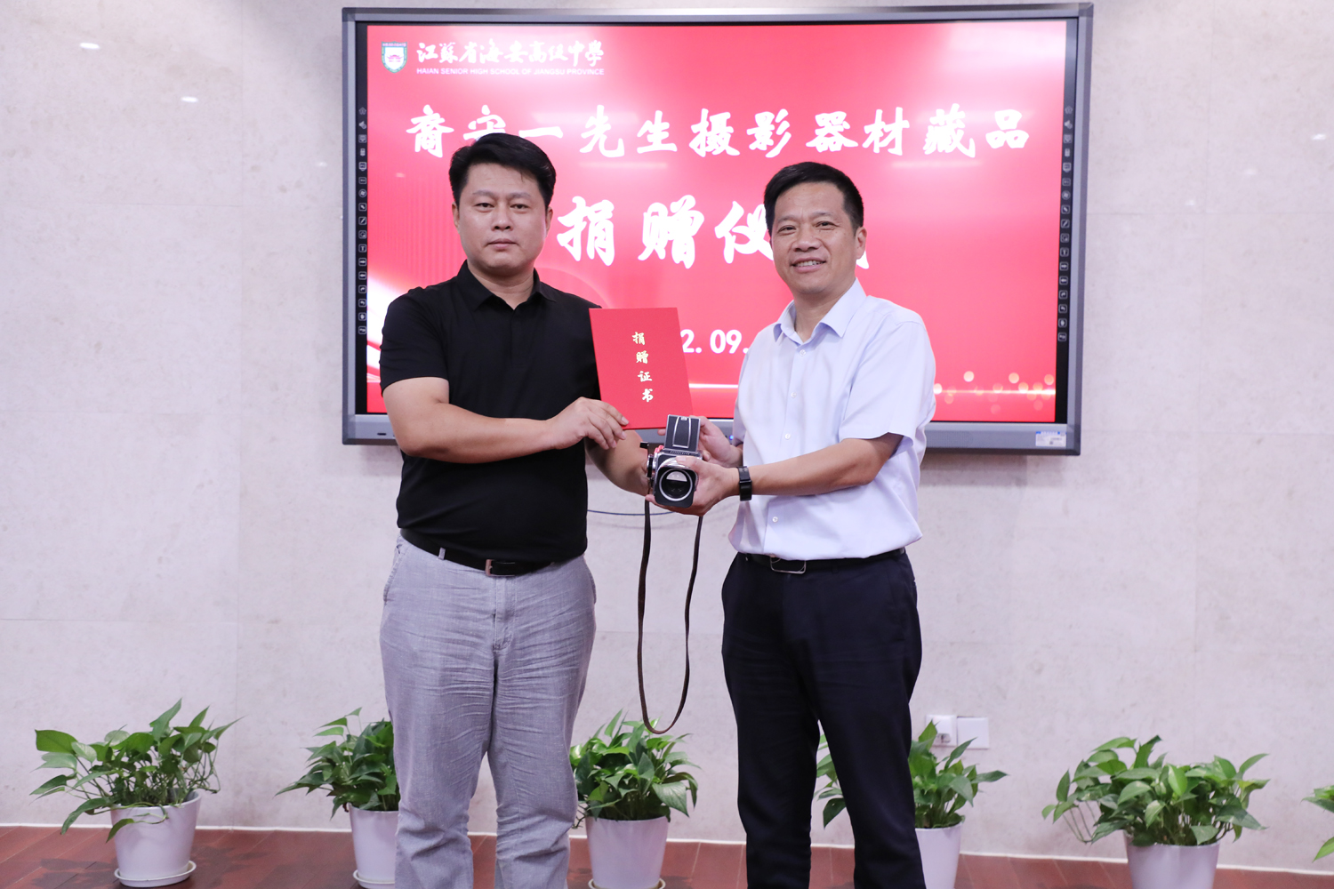 678b3f3a6c6048b2b297c2bbaab9f4e4.jpg 678b3f3a6c6048b2b297c2bbaab9f4e4.jpg