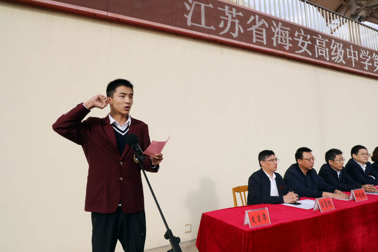 520f27cda2ce4d2db0ea5f2dc2037121.jpg 520f27cda2ce4d2db0ea5f2dc2037121.jpg