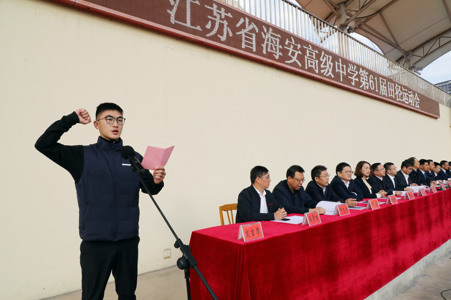 de3ffb6e9a6f4e0599ec433fdc2e81cb.jpg de3ffb6e9a6f4e0599ec433fdc2e81cb.jpg