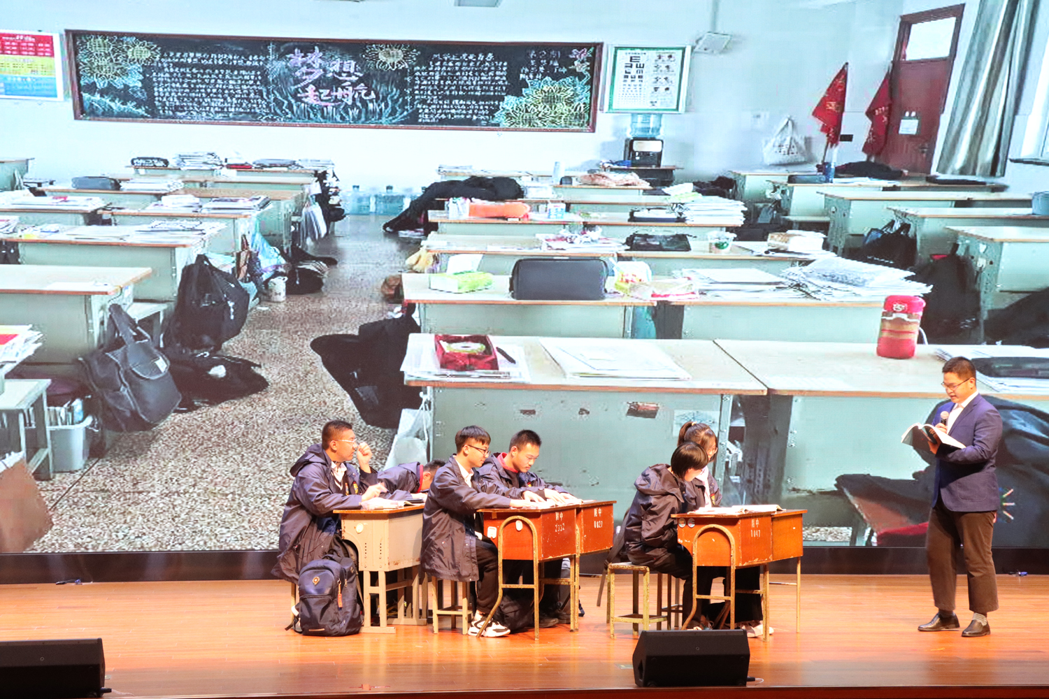 1d29816263a54bd0a49e61939361d713.jpg 1d29816263a54bd0a49e61939361d713.jpg