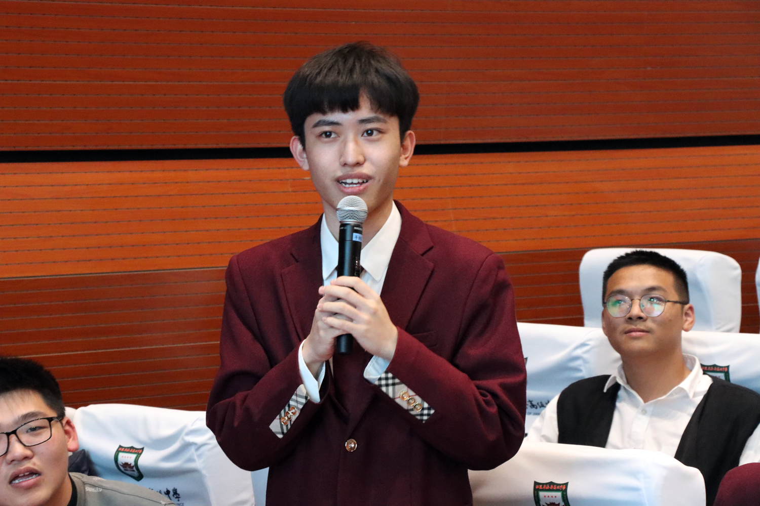 3227d00bba58483ea84d72dd31d0011e.jpg 3227d00bba58483ea84d72dd31d0011e.jpg