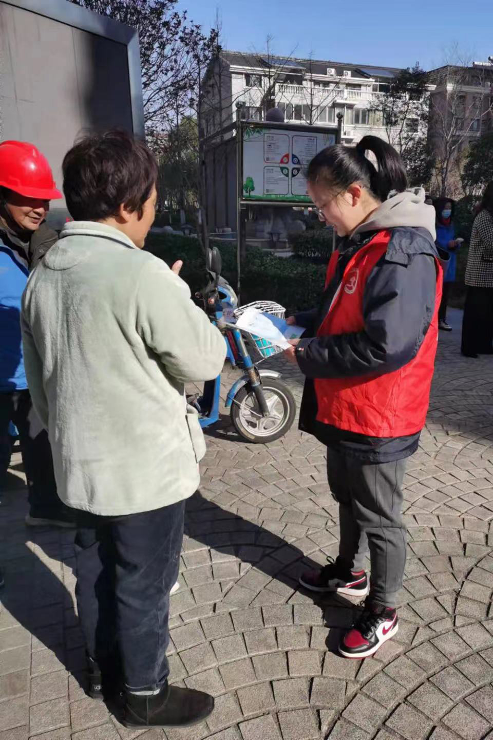 f956a1be886149e5b9c4fee6c85bd558.jpg f956a1be886149e5b9c4fee6c85bd558.jpg