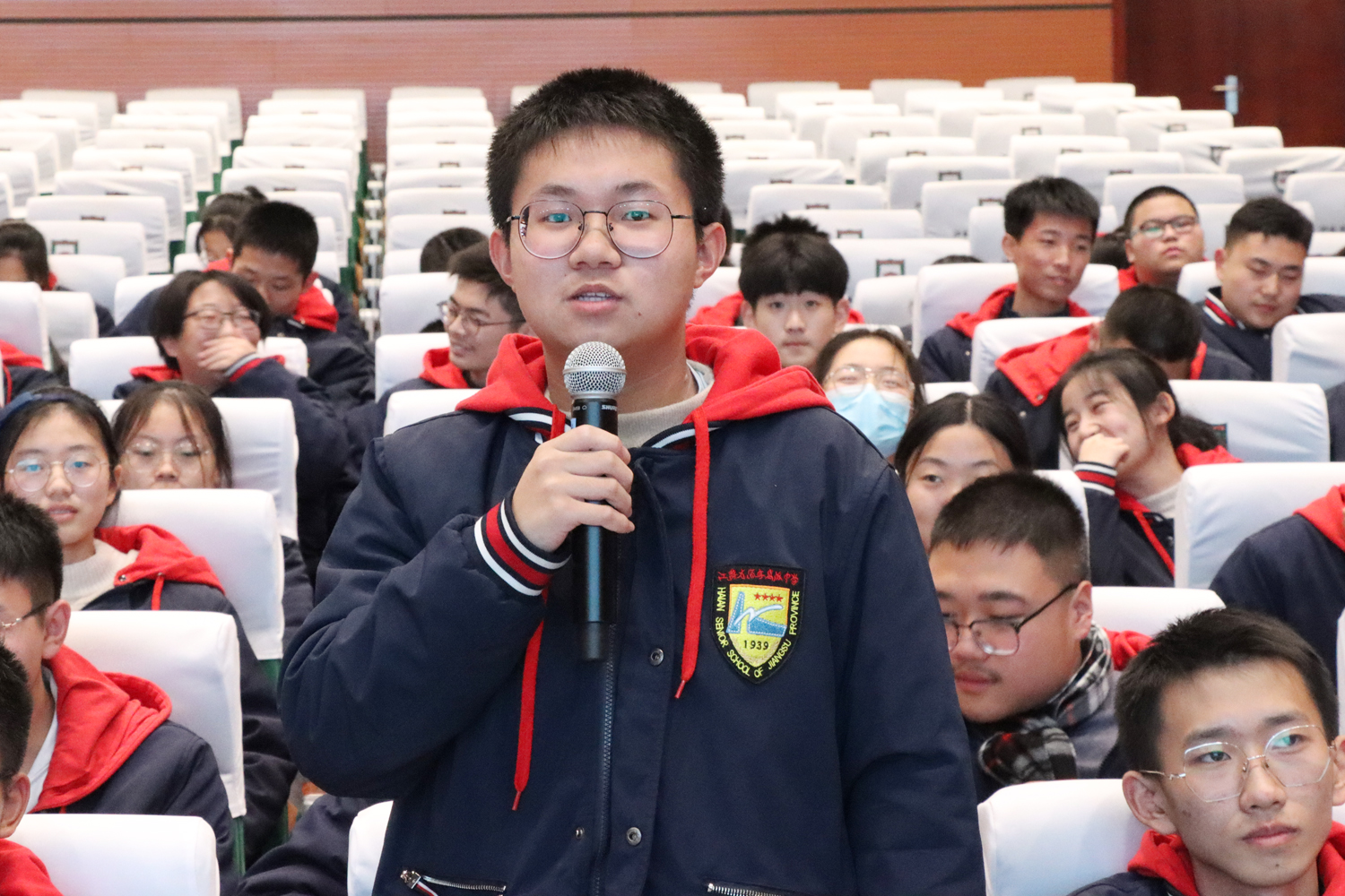 c227bebb32a0469b8177eac98dbc648a.jpg c227bebb32a0469b8177eac98dbc648a.jpg