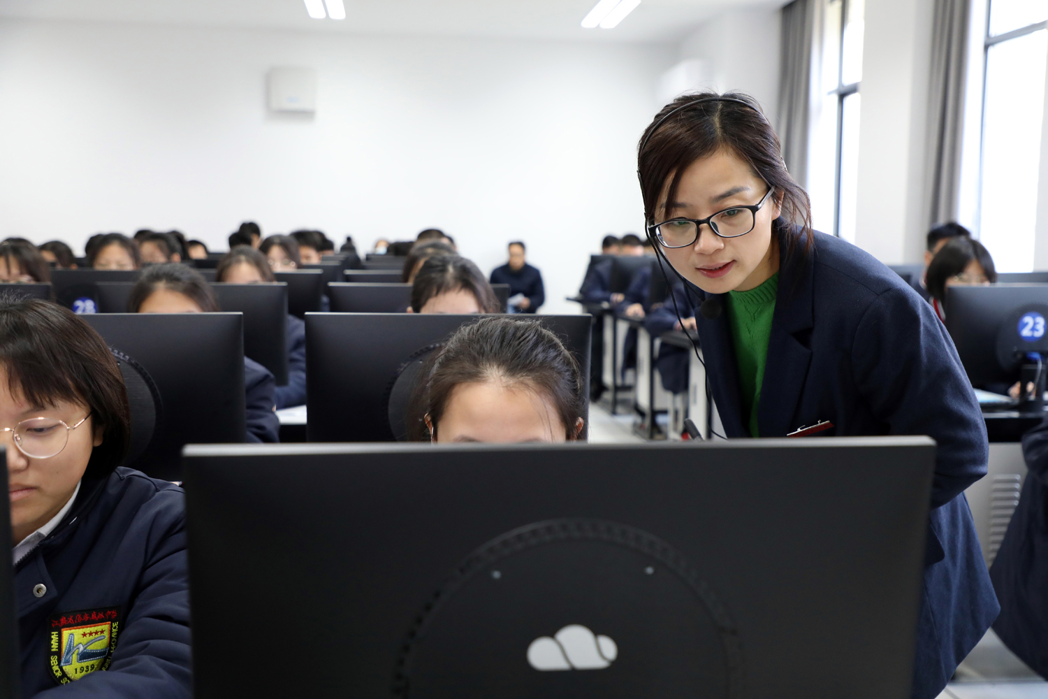 8d7fded304fa46b2b69fe612d4b2ac10.jpg 8d7fded304fa46b2b69fe612d4b2ac10.jpg