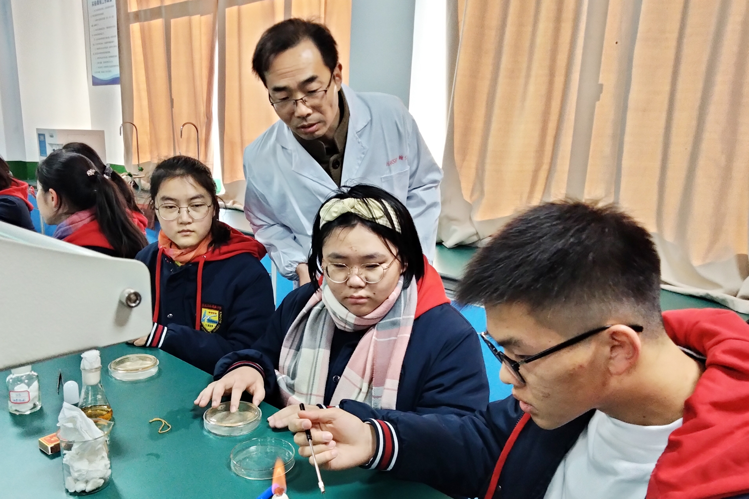 9e9c0d56141143a39acff0064672ebd8.jpg 9e9c0d56141143a39acff0064672ebd8.jpg