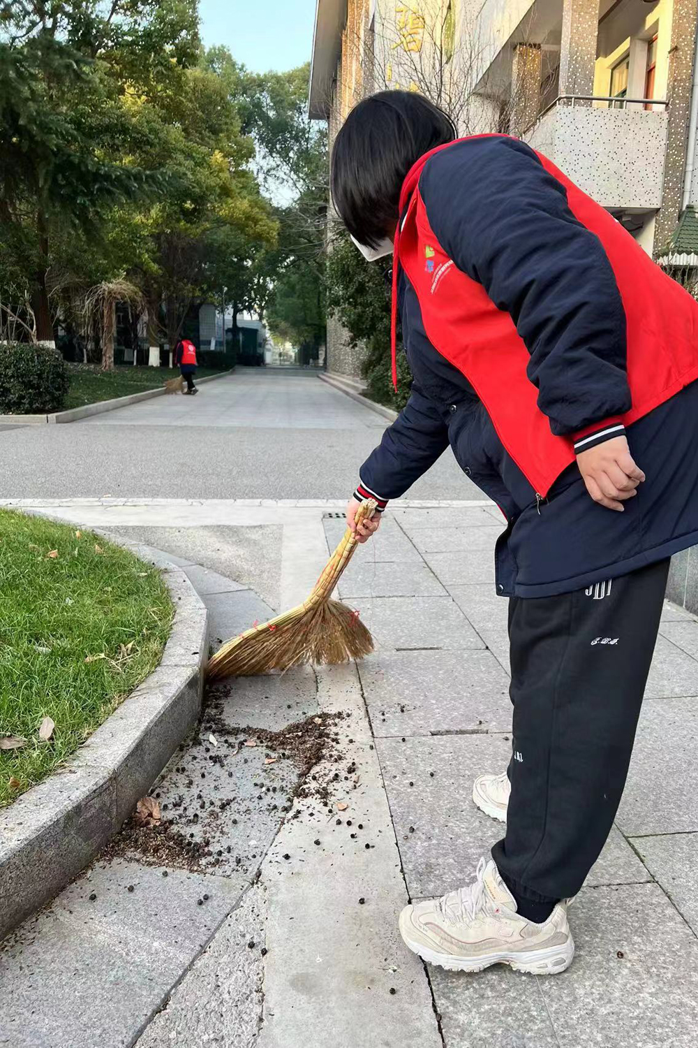 cba650ab25b84327affb696365e52d26.jpg cba650ab25b84327affb696365e52d26.jpg