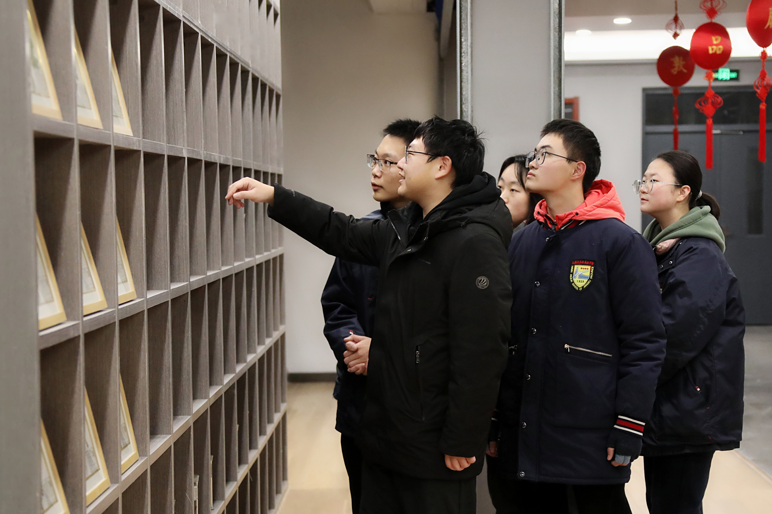 db35e5fcc28042538dc81e01006bbfed.jpg db35e5fcc28042538dc81e01006bbfed.jpg