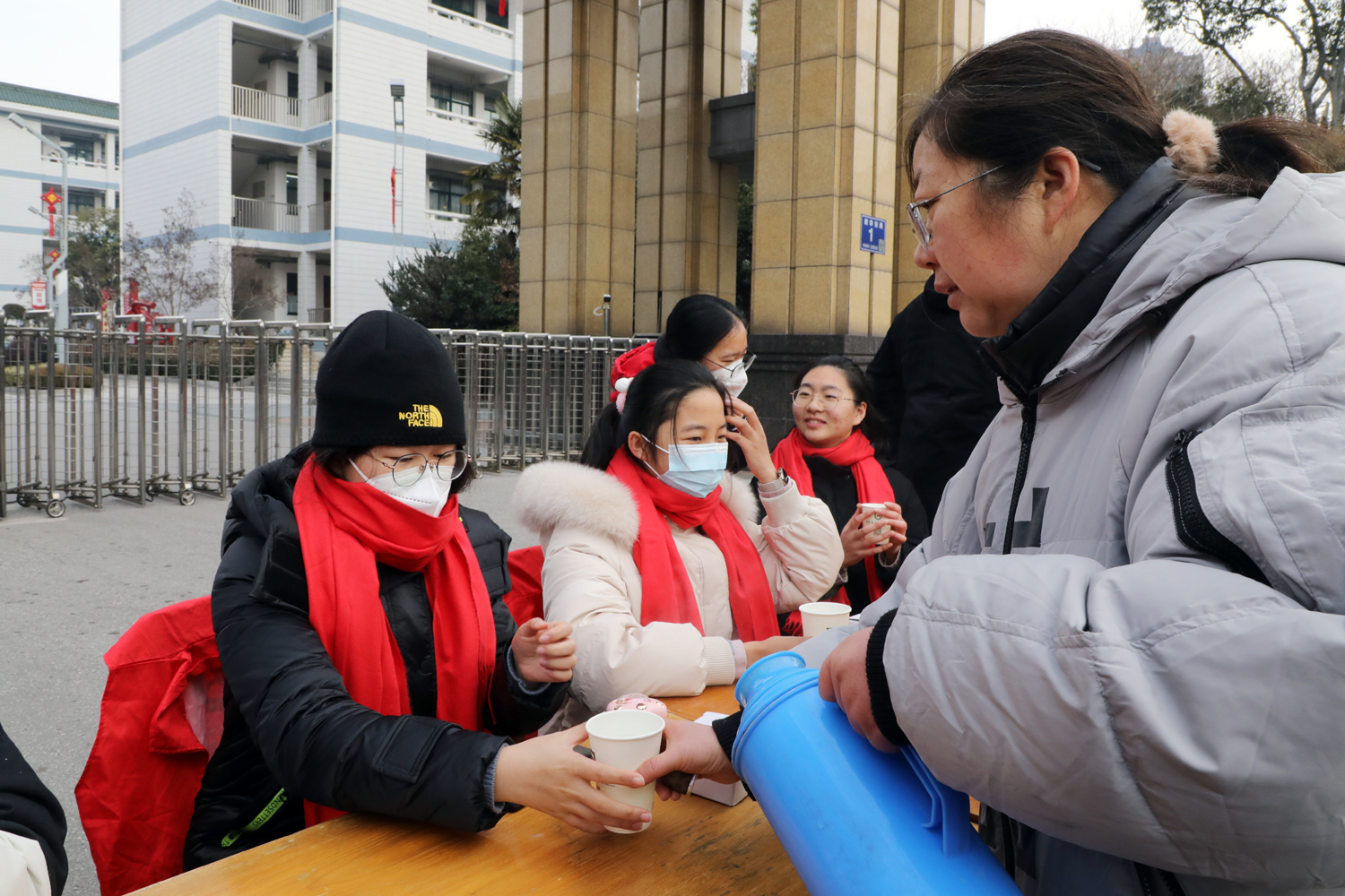 fc9bc148f3d34d68bf7da94e583c659a.jpg fc9bc148f3d34d68bf7da94e583c659a.jpg