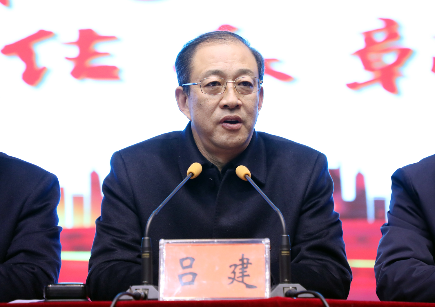 b8cf32beb8a74dc2867bbef8bc4be8d1.jpg b8cf32beb8a74dc2867bbef8bc4be8d1.jpg