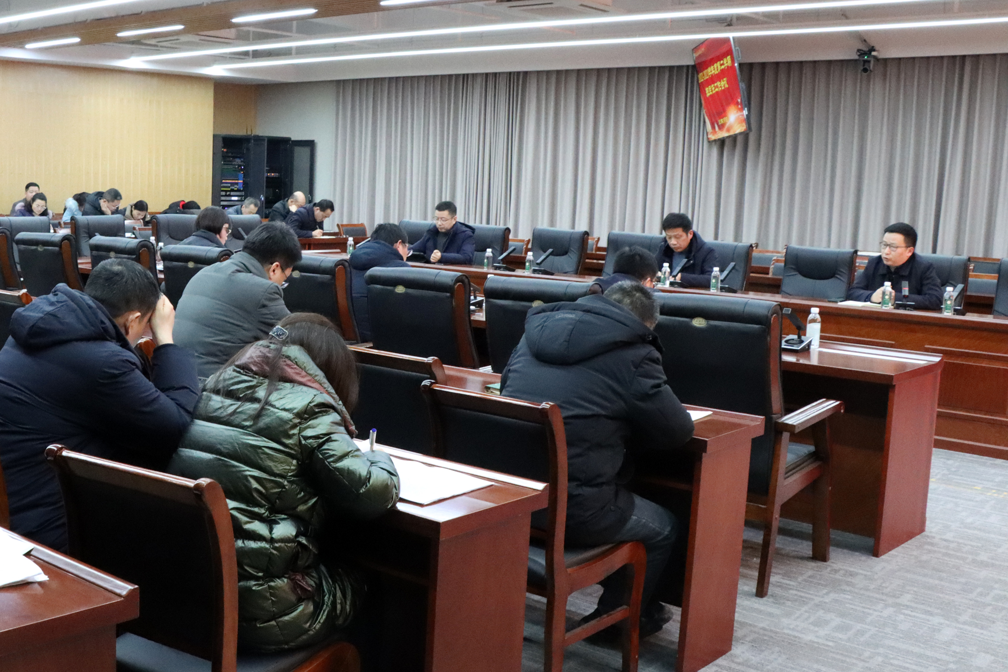 82a63eb39f4243f38236be84bcea0544.jpg 82a63eb39f4243f38236be84bcea0544.jpg