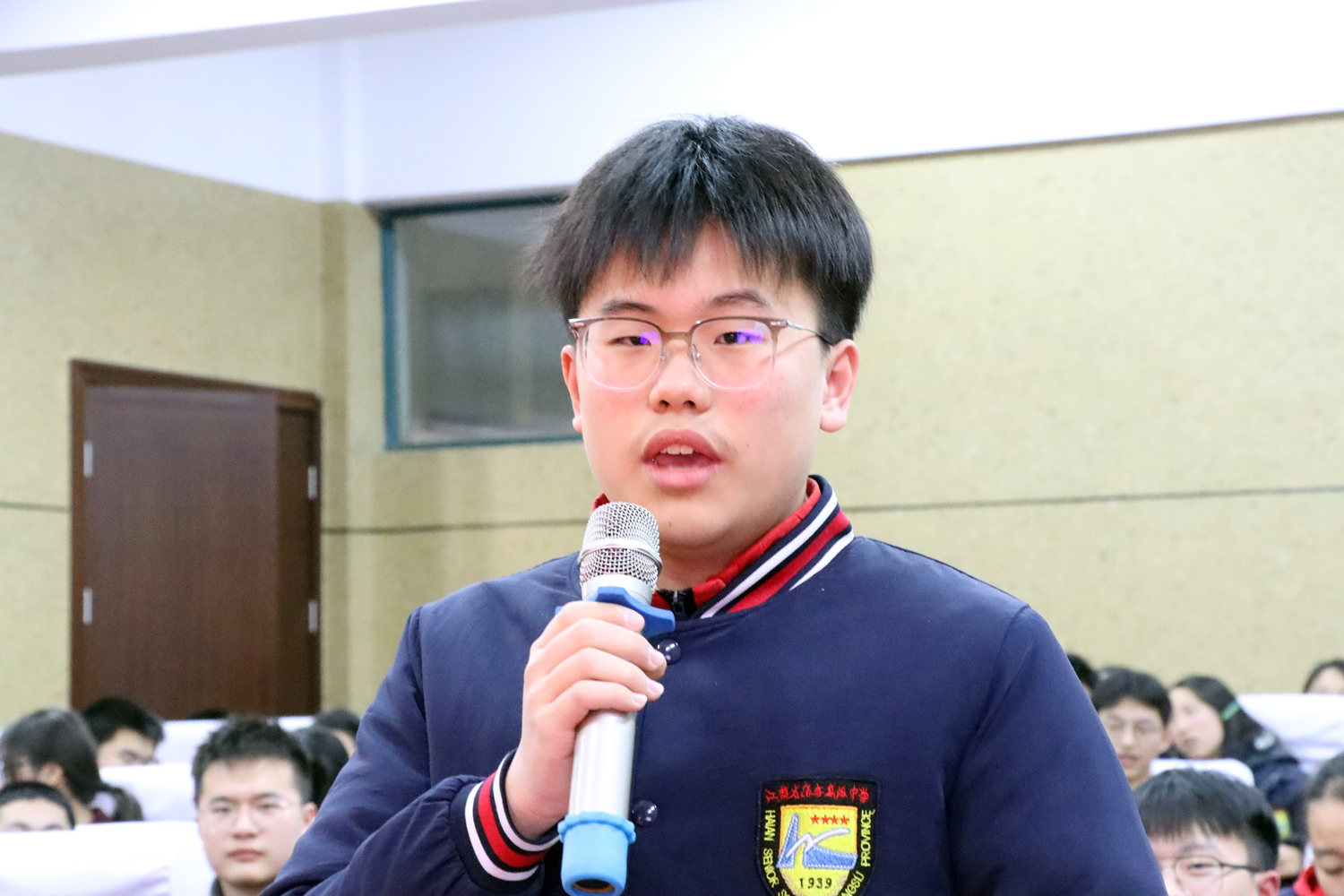 01e72c96c5ca4a3081397d01e8668c17.jpg 01e72c96c5ca4a3081397d01e8668c17.jpg