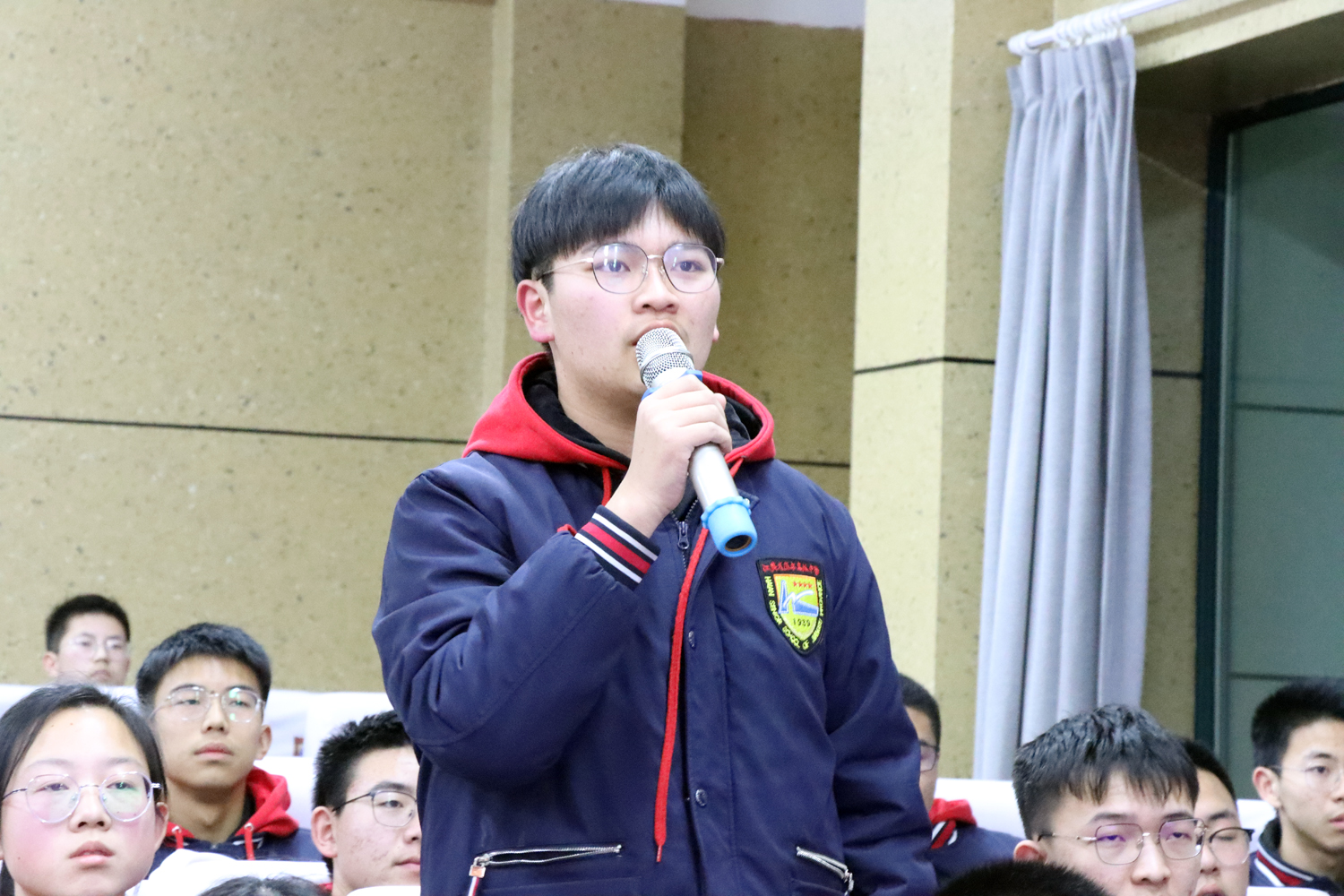 6f20b4198a8e4444b68db9953a48db81.jpg 6f20b4198a8e4444b68db9953a48db81.jpg