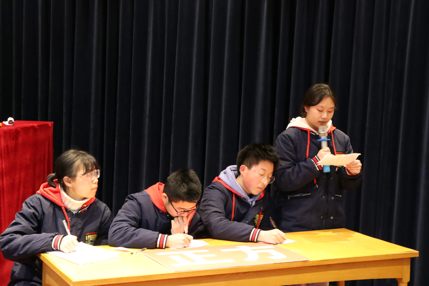 c56cb11f19f7400d85a18e7c3a9bc36c.jpg c56cb11f19f7400d85a18e7c3a9bc36c.jpg