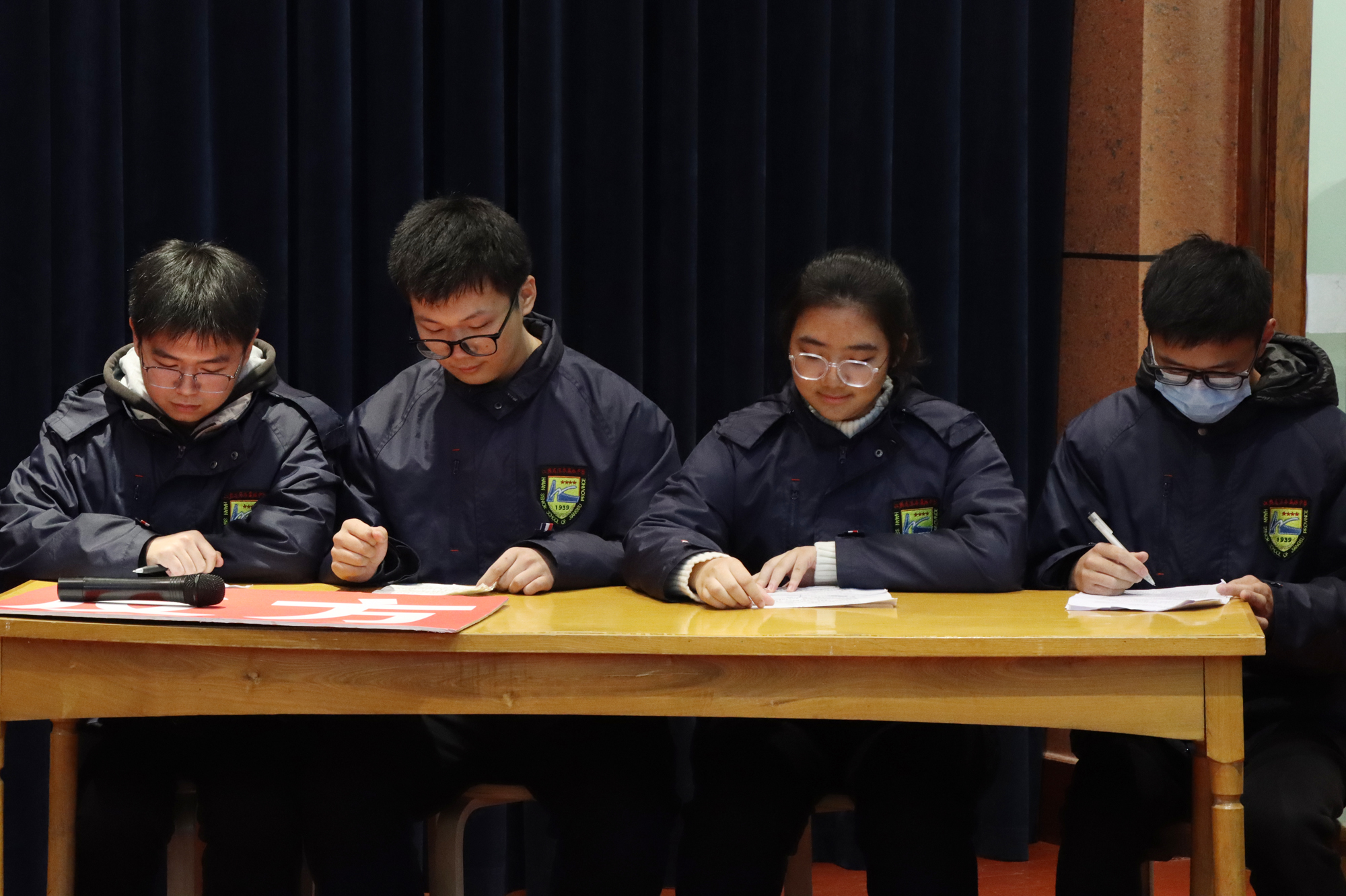 7e26ff4e0dd04fa39f2c3b8bf17f964d.jpg 7e26ff4e0dd04fa39f2c3b8bf17f964d.jpg