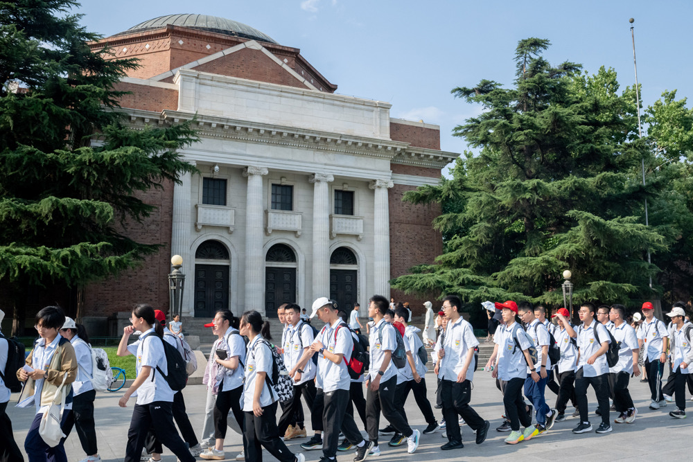 b6c588b3582a4fa4b064ae1b4953c82b.jpg b6c588b3582a4fa4b064ae1b4953c82b.jpg