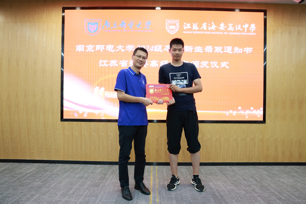 1da97f862bff497bae01d90eff24141f.jpg 1da97f862bff497bae01d90eff24141f.jpg