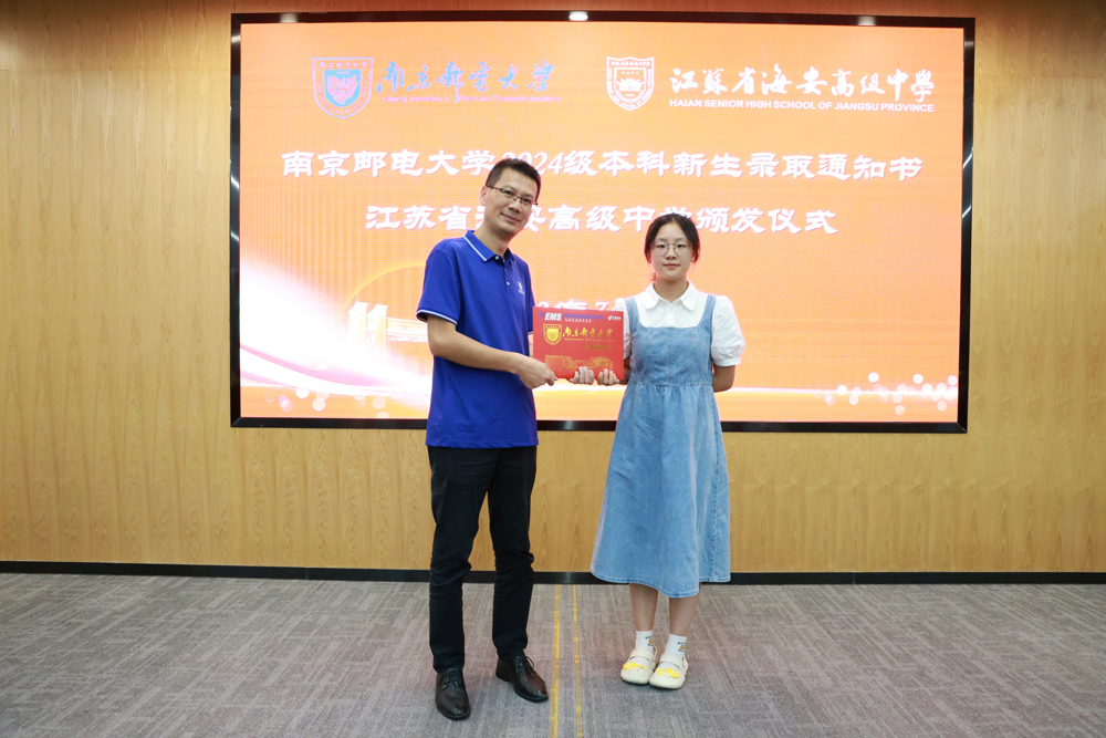 8c57156bf50647a1880ccd559ee0a496.jpg 8c57156bf50647a1880ccd559ee0a496.jpg