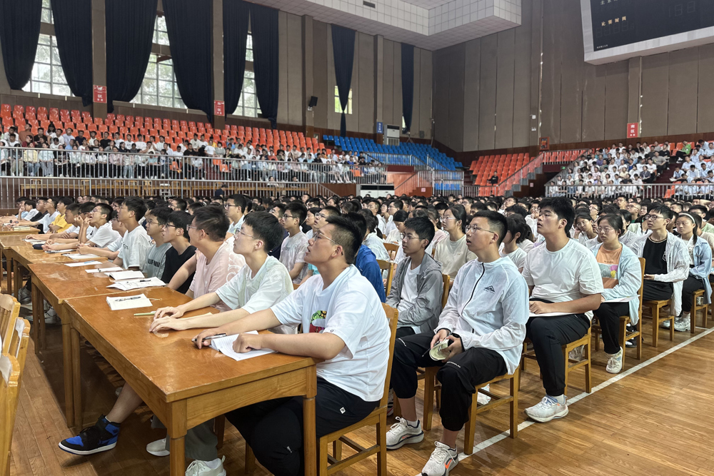 27cd8b92f5f44770bbb85e60d60fc9e0.jpg 27cd8b92f5f44770bbb85e60d60fc9e0.jpg