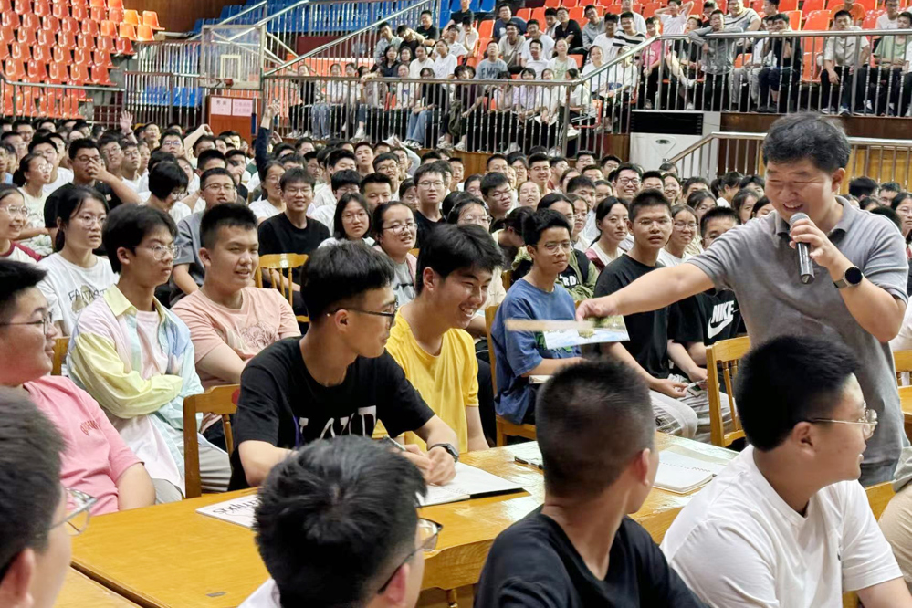 90c088b0d7b74bef9269b973ced2629d.jpg 90c088b0d7b74bef9269b973ced2629d.jpg