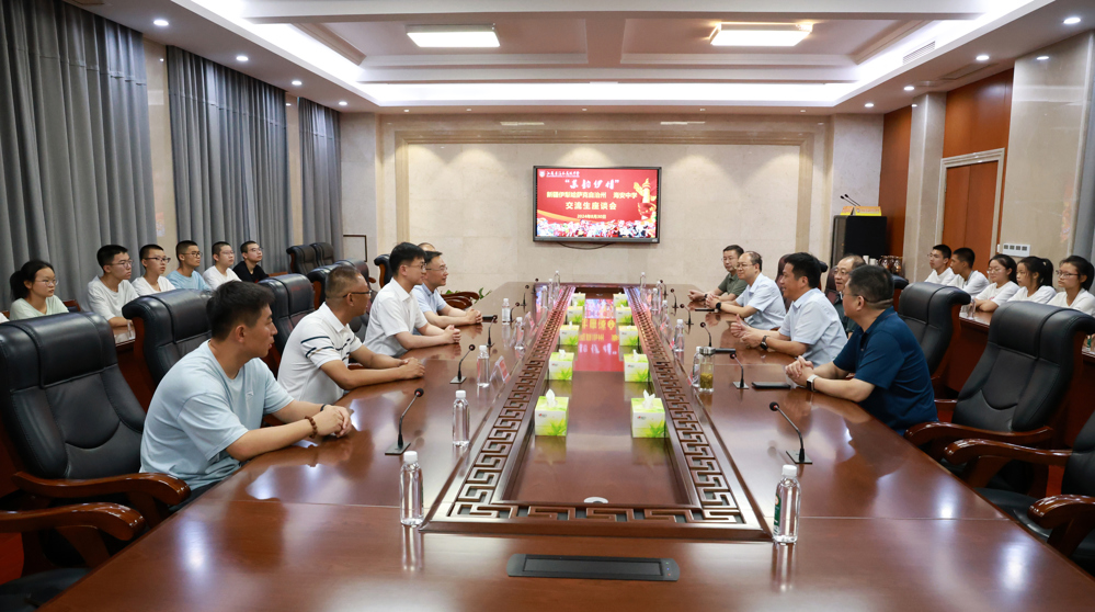 930d7a469bd649d0bc0e447eb6a9ae66.jpg 930d7a469bd649d0bc0e447eb6a9ae66.jpg