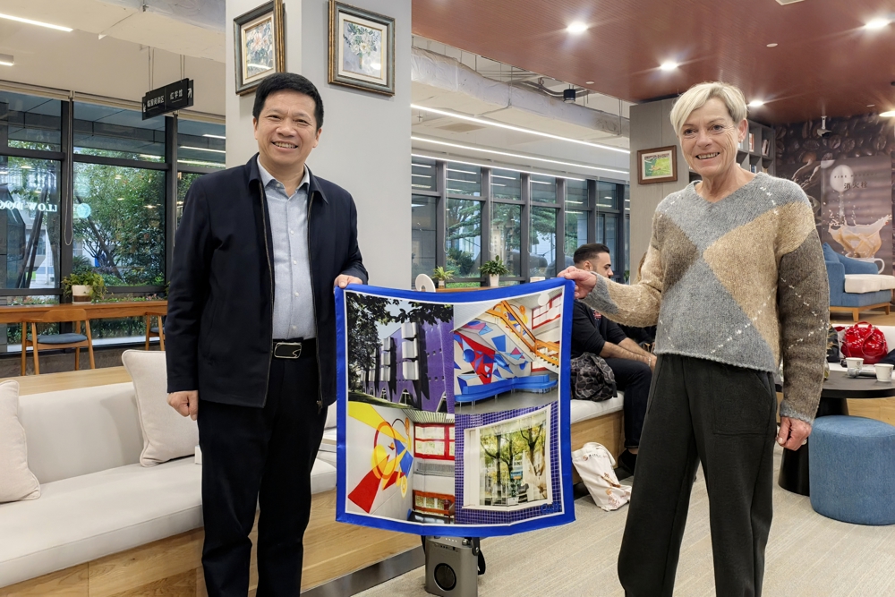 cfea13fa2a9d432d9bd1a803e4f90fc8.jpg cfea13fa2a9d432d9bd1a803e4f90fc8.jpg