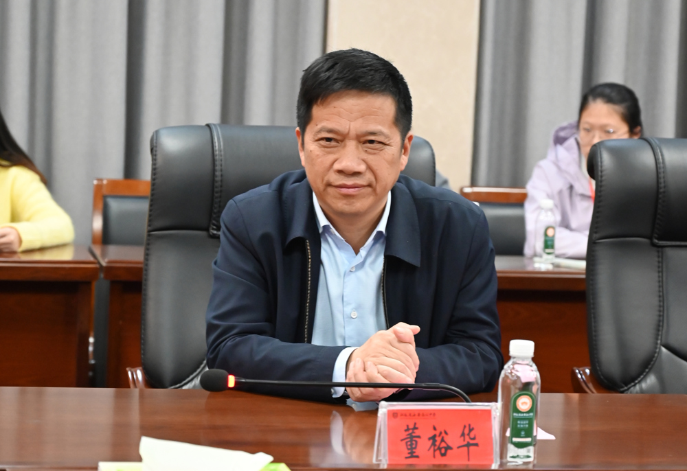 208fb6af733f40f380a9e8703b2525dc.jpg 208fb6af733f40f380a9e8703b2525dc.jpg