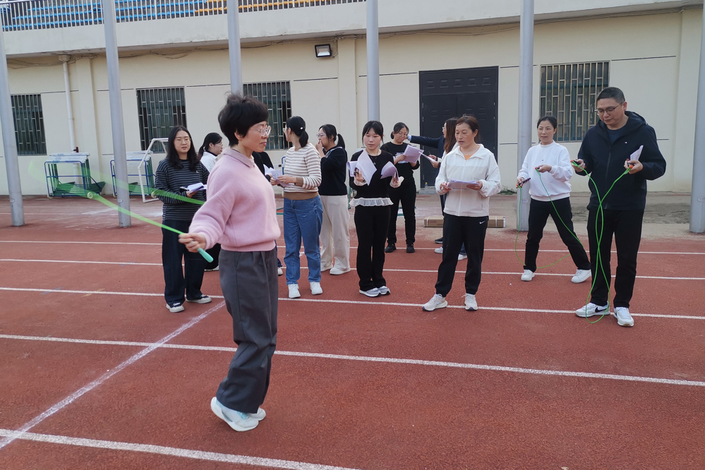 4b5460b5ba8a4faea28178066591e237.jpg 4b5460b5ba8a4faea28178066591e237.jpg