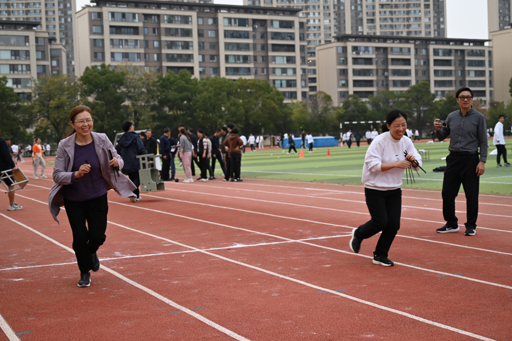 4d68ddfed7ea4983a44d9544d7f5e9a6.jpg 4d68ddfed7ea4983a44d9544d7f5e9a6.jpg