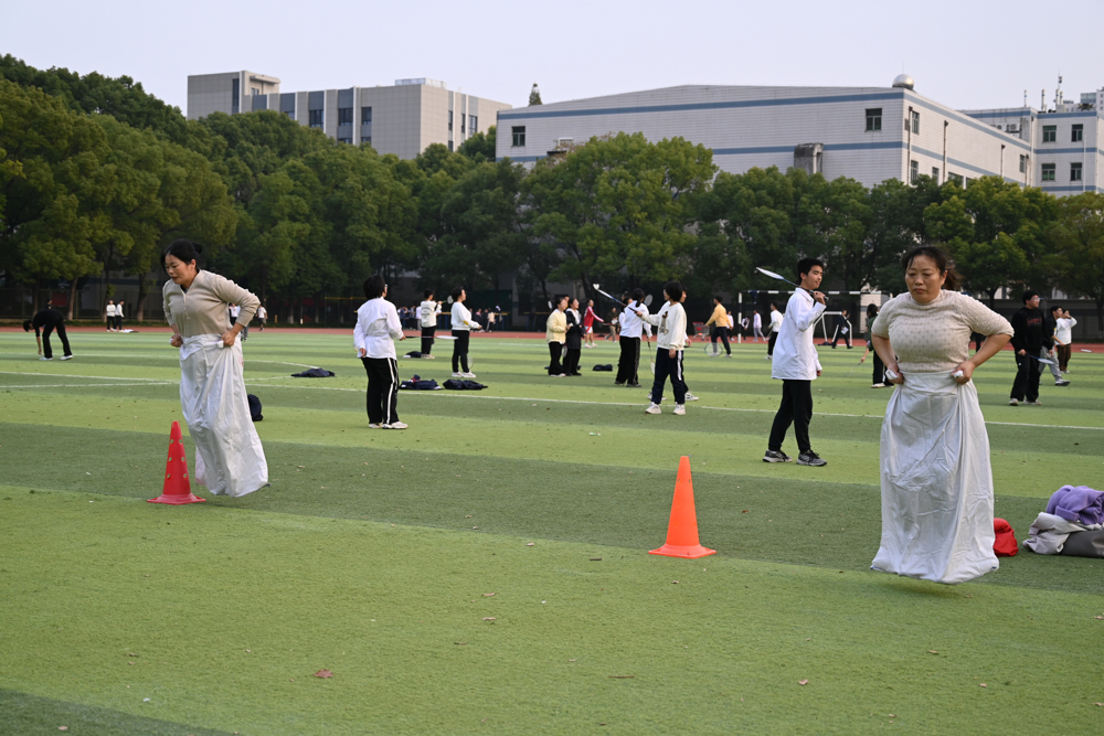 afb2048fd67a42899850c7c042a11c9a.jpg afb2048fd67a42899850c7c042a11c9a.jpg