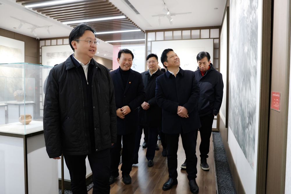 ec9e52016f004ec4a7865e477cf45f0c.jpg ec9e52016f004ec4a7865e477cf45f0c.jpg