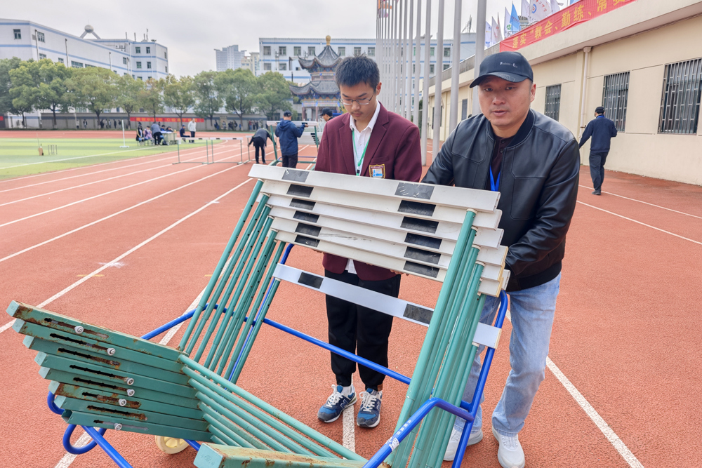 98bf1d8f6b984e969a16125fbcc94eed.jpg 98bf1d8f6b984e969a16125fbcc94eed.jpg