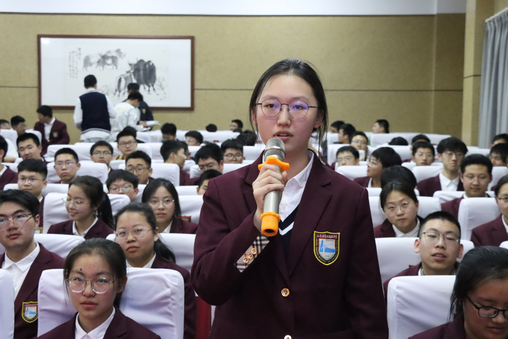 0ef71046e90646c3a1a3582ba855e686.jpg 0ef71046e90646c3a1a3582ba855e686.jpg